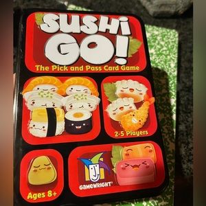 Sushi GO! card game in original tin- played with. Good condition see photos